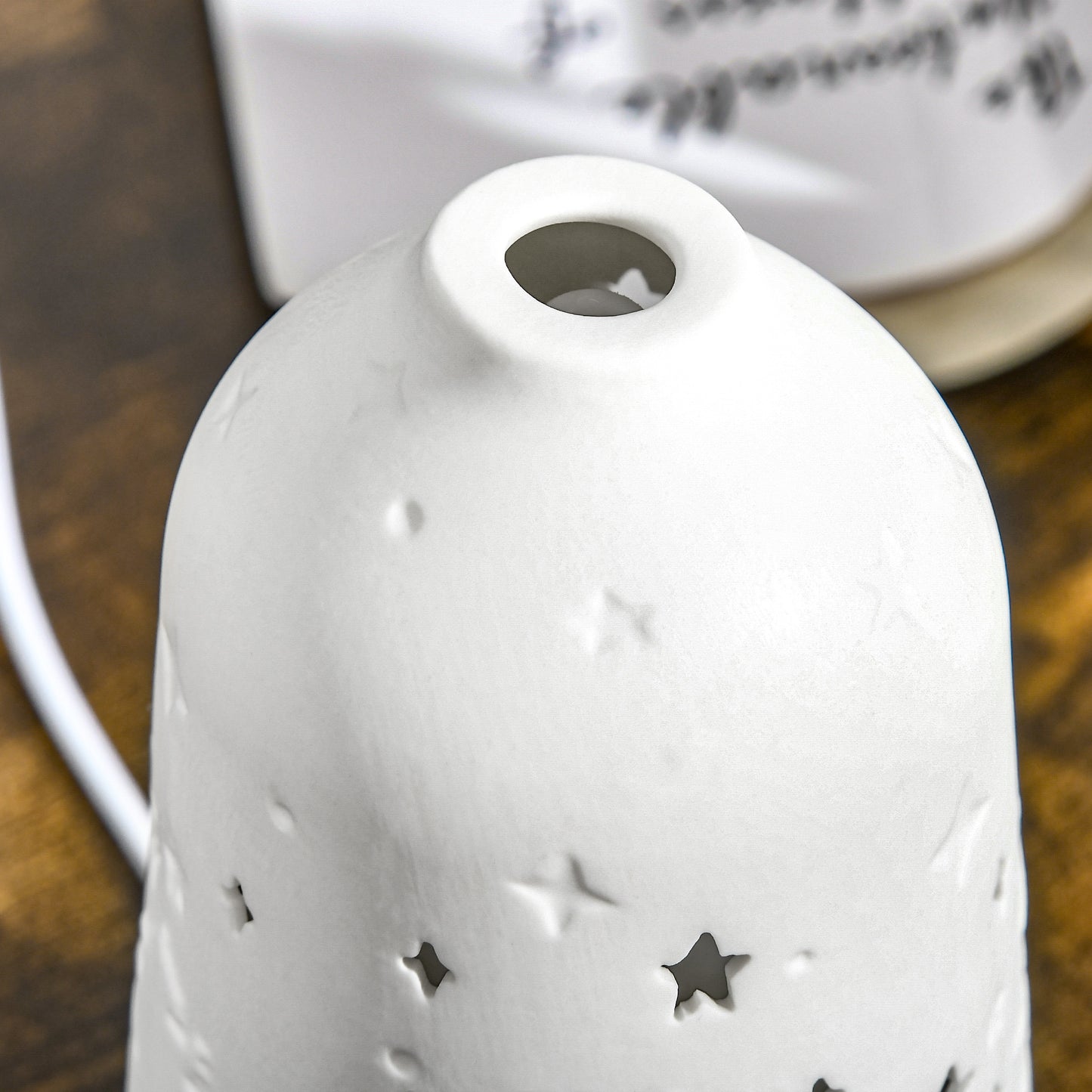 Ceramic Aromatherapy Diffuser & Humidifier with LED Lights